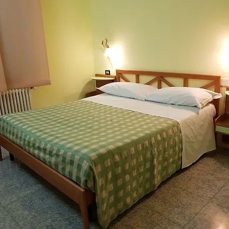 La Candela Hotel