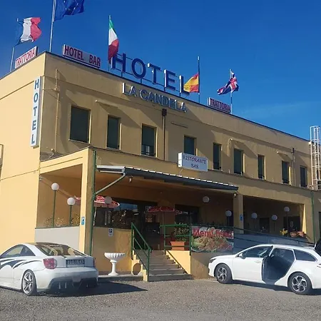 La Candela Hotel