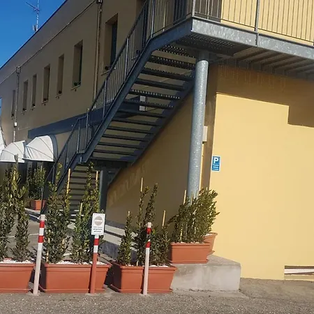 La Candela Hotel